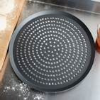 Pizza Pan Round, 16" Perforated Hard Coat Anodized Aluminum, with Lip.